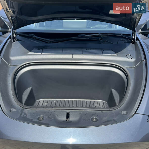 Внедорожник / Кроссовер Tesla Model Y 2022 в Виннице