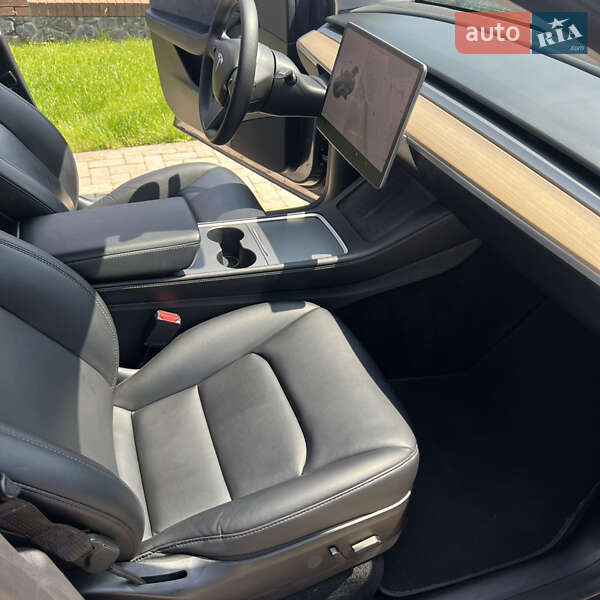 Внедорожник / Кроссовер Tesla Model Y 2022 в Виннице