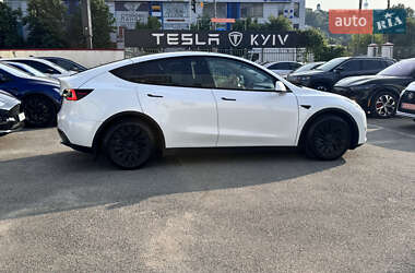 Внедорожник / Кроссовер Tesla Model Y 2021 в 