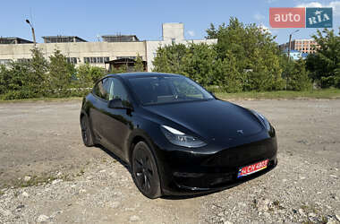 Внедорожник / Кроссовер Tesla Model Y 2024 в Львове