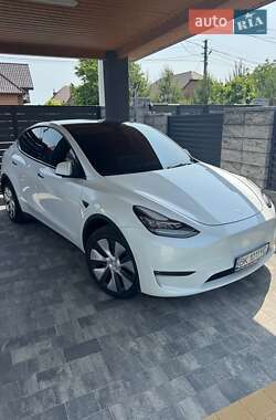 Внедорожник / Кроссовер Tesla Model Y 2022 в Луцке