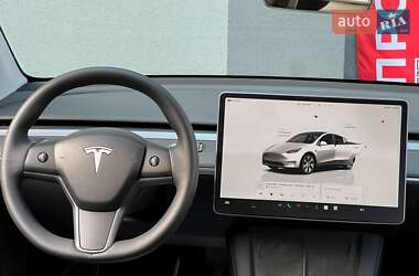 Позашляховик / Кросовер Tesla Model Y 2023 в 