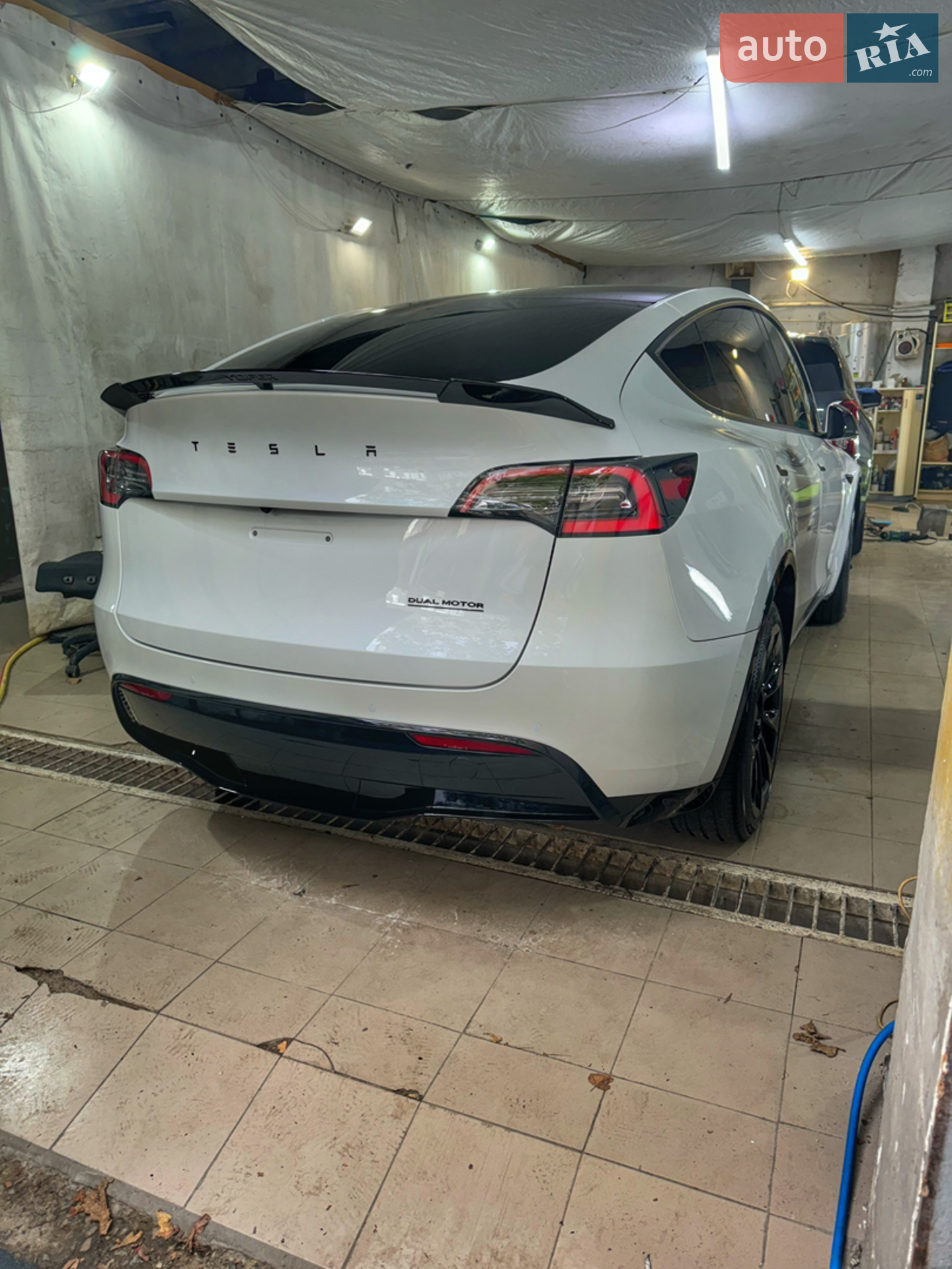 2021 Tesla Model Y - мініатюра 2