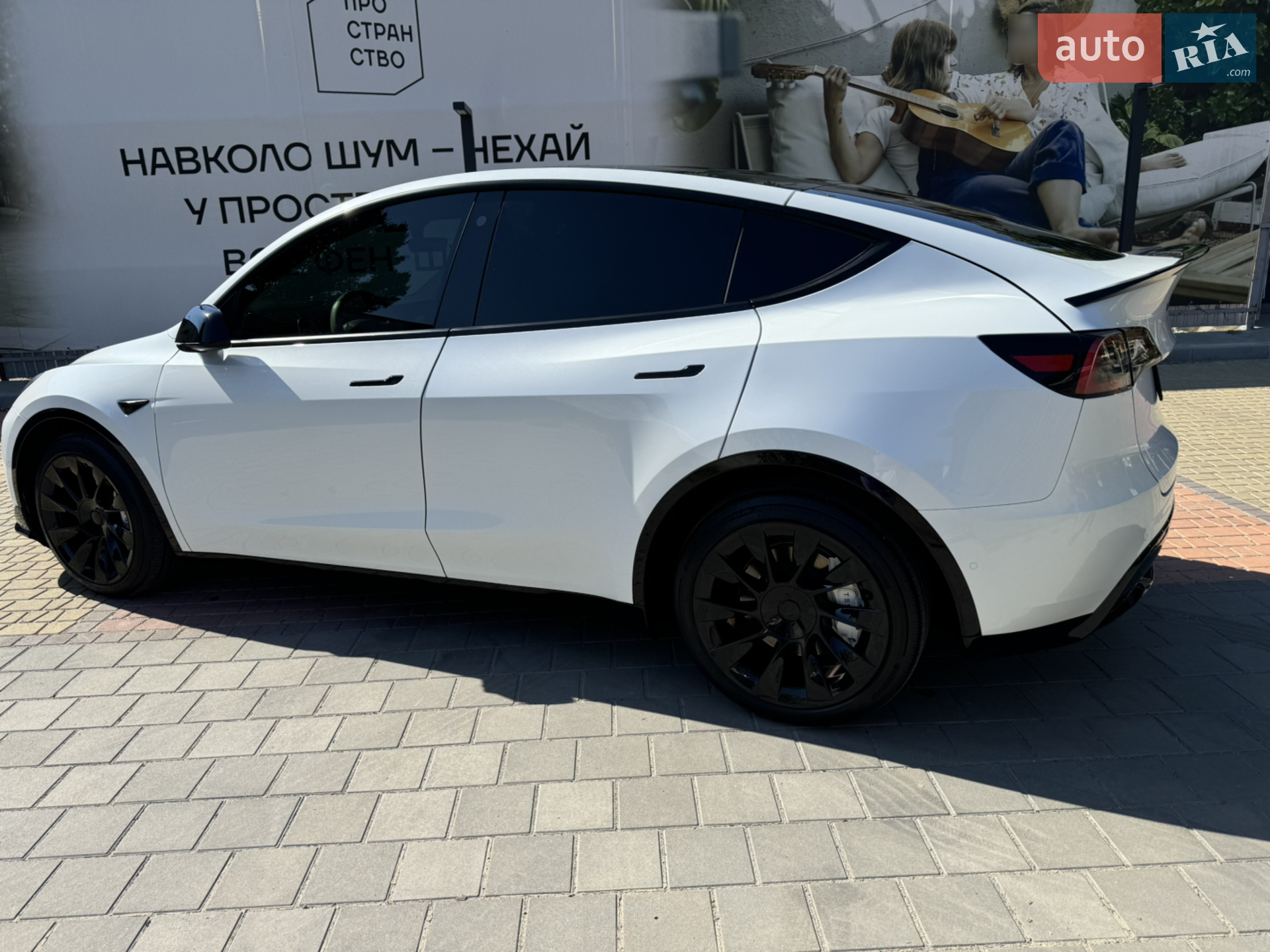 2021 Tesla Model Y - мініатюра 8