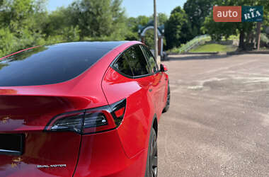 Внедорожник / Кроссовер Tesla Model Y 2023 в 