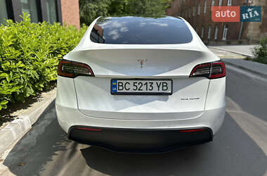 Внедорожник / Кроссовер Tesla Model Y 2020 в 