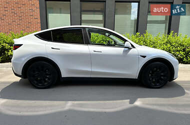 Внедорожник / Кроссовер Tesla Model Y 2020 в 