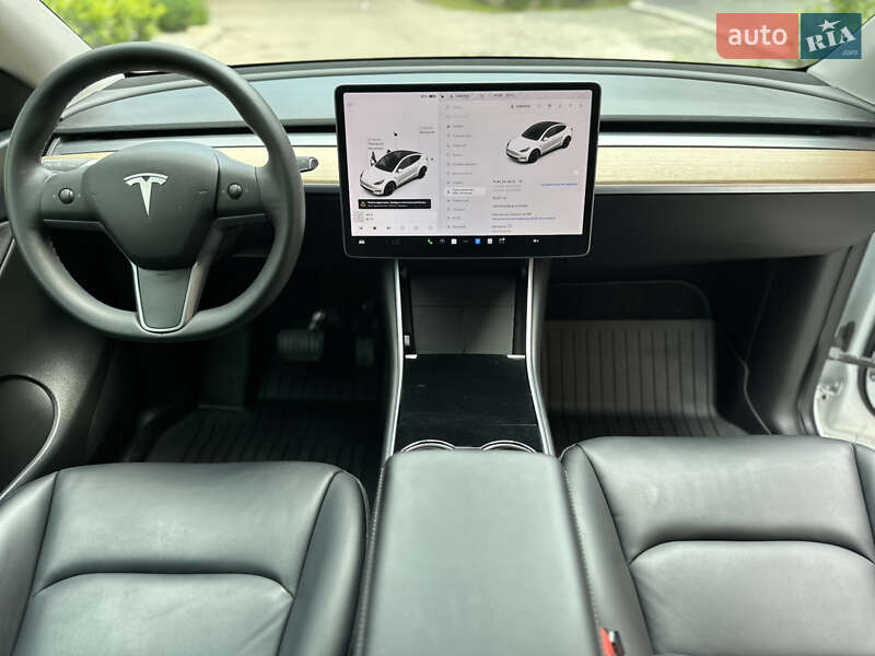 Позашляховик / Кросовер Tesla Model Y 2020 в Львові