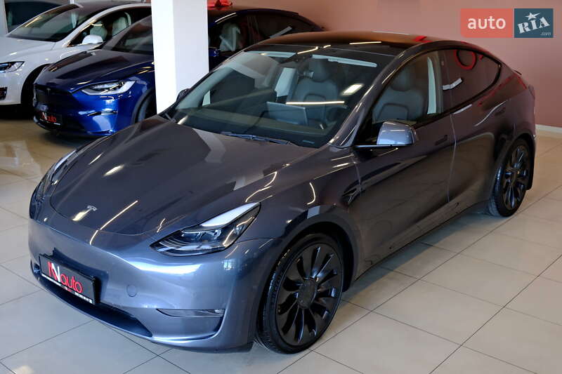 Позашляховик / Кросовер Tesla Model Y 2023 в Одесі