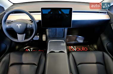 Внедорожник / Кроссовер Tesla Model Y 2023 в 
