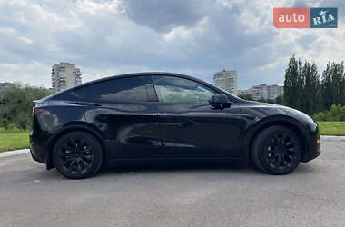 Позашляховик / Кросовер Tesla Model Y 2022 в 
