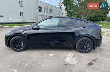 Позашляховик / Кросовер Tesla Model Y 2022 в 