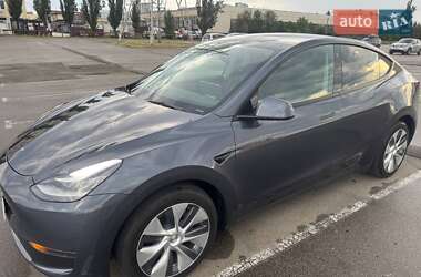 Внедорожник / Кроссовер Tesla Model Y 2022 в 