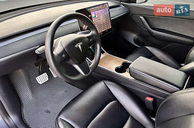Позашляховик / Кросовер Tesla Model Y 2020 в 