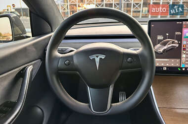 Позашляховик / Кросовер Tesla Model Y 2020 в 