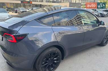 Внедорожник / Кроссовер Tesla Model Y 2022 в 