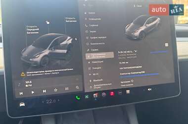 Внедорожник / Кроссовер Tesla Model Y 2022 в 