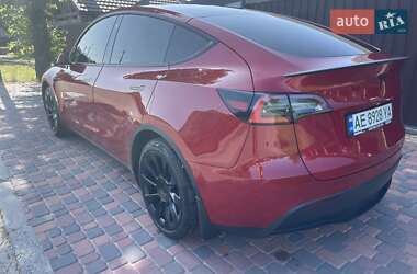 Внедорожник / Кроссовер Tesla Model Y 2021 в 