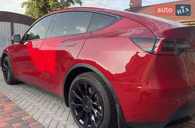 Внедорожник / Кроссовер Tesla Model Y 2021 в 