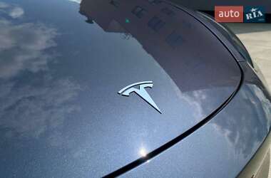 Внедорожник / Кроссовер Tesla Model Y 2022 в 