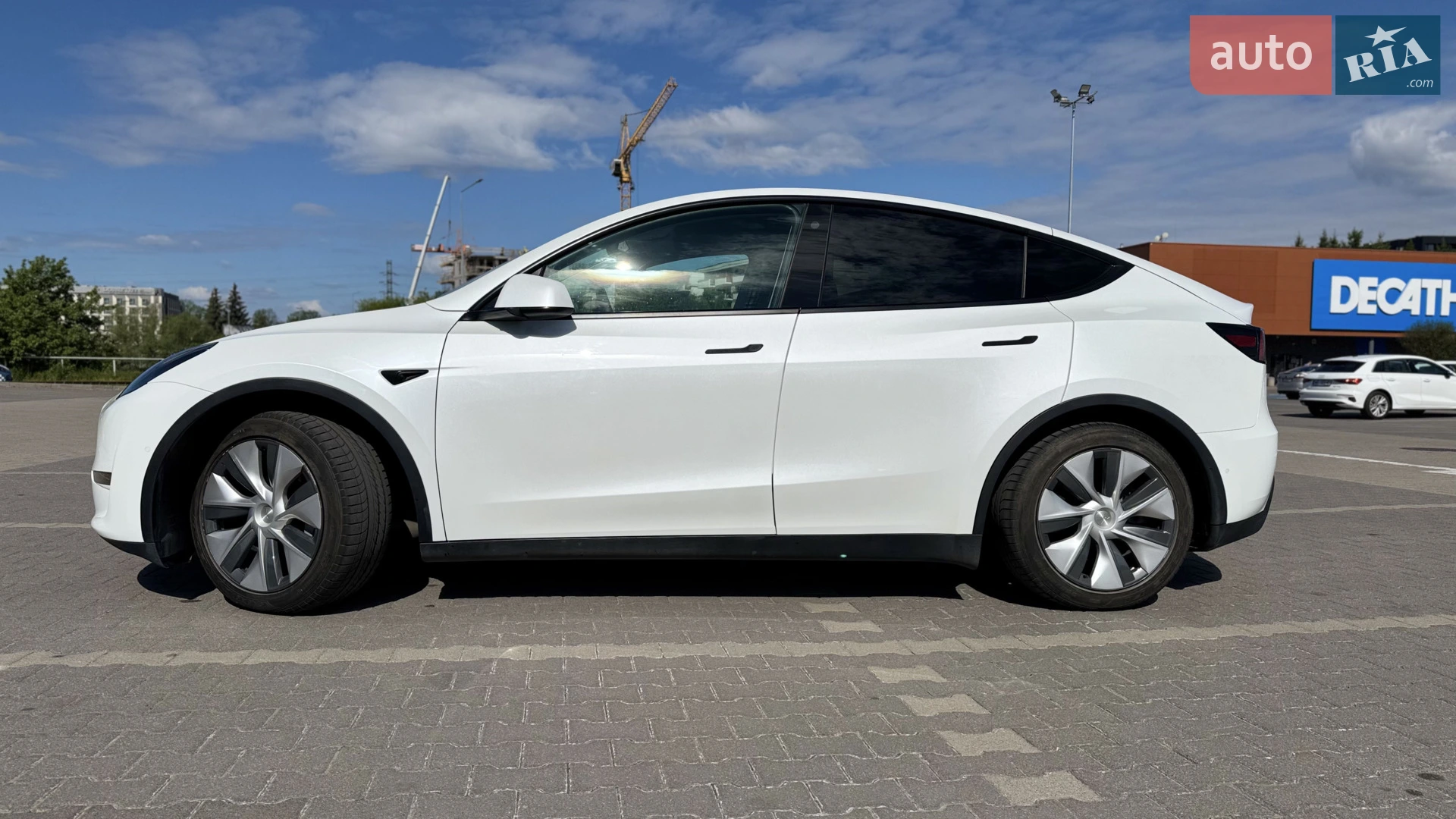 2021 Tesla Model Y - мініатюра 6