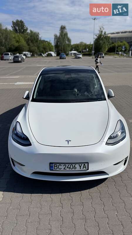 Внедорожник / Кроссовер Tesla Model Y 2021 в Львове