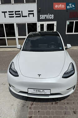 Внедорожник / Кроссовер Tesla Model Y 2021 в 