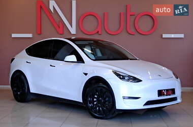 Внедорожник / Кроссовер Tesla Model Y 2022 в 