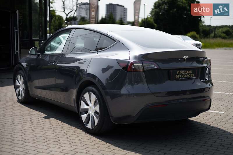 Внедорожник / Кроссовер Tesla Model Y 2024 в Львове