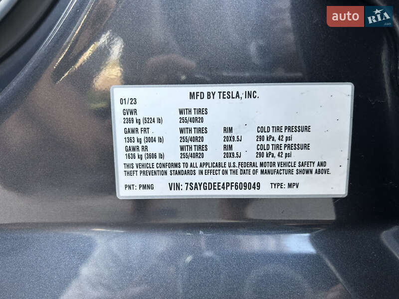 Внедорожник / Кроссовер Tesla Model Y 2023 в Киеве