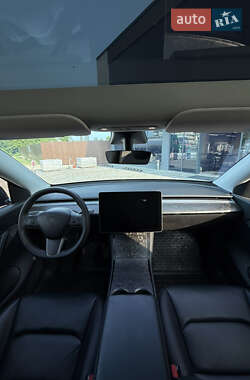 Внедорожник / Кроссовер Tesla Model Y 2020 в 