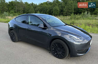 Внедорожник / Кроссовер Tesla Model Y 2023 в 