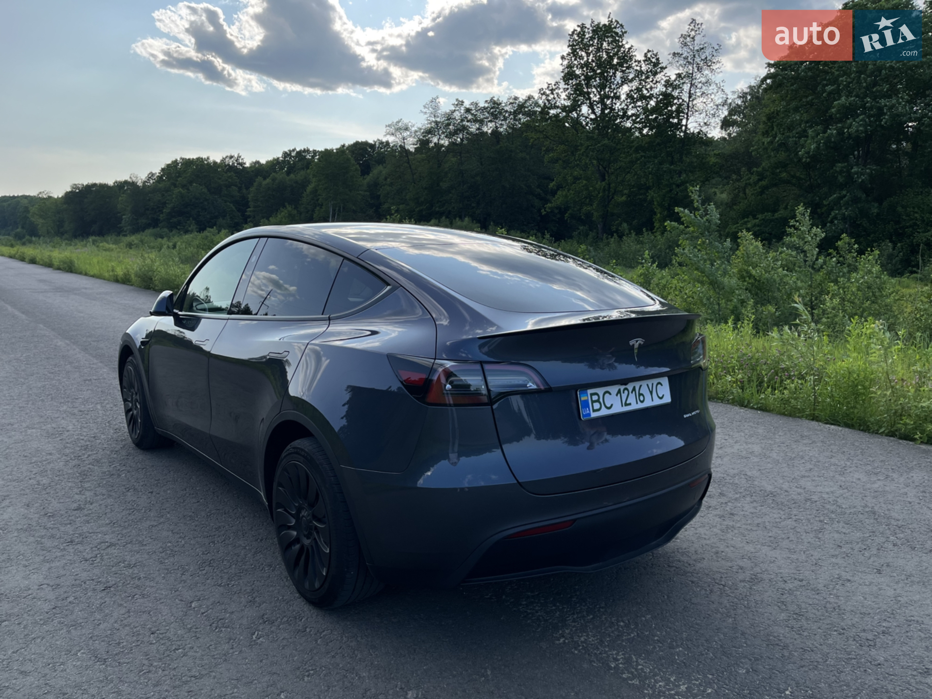 2023 Tesla Model Y - мініатюра 5