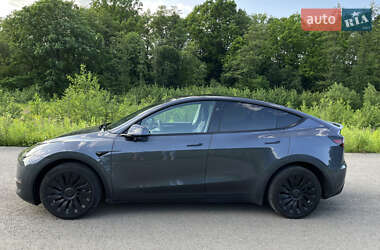 Внедорожник / Кроссовер Tesla Model Y 2023 в 