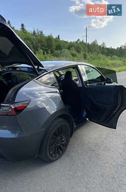 Внедорожник / Кроссовер Tesla Model Y 2023 в 