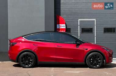 Позашляховик / Кросовер Tesla Model Y 2022 в 