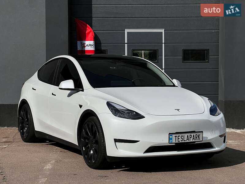 Позашляховик / Кросовер Tesla Model Y 2022 в Києві