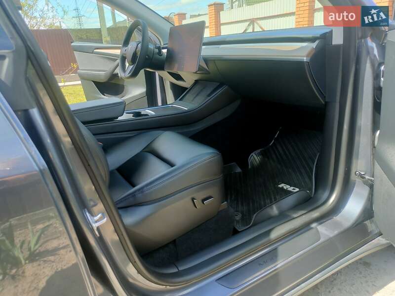 Внедорожник / Кроссовер Tesla Model Y 2023 в Киеве фото 48 Внедорожник / Кроссовер Tesla Model Y 2023 в Киеве