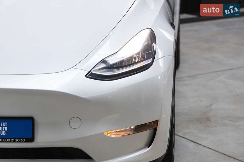 Позашляховик / Кросовер Tesla Model Y 2021 в Луцьку