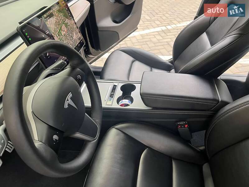 Внедорожник / Кроссовер Tesla Model Y 2021 в Харькове фото 13 Внедорожник / Кроссовер Tesla Model Y 2021 в Харькове