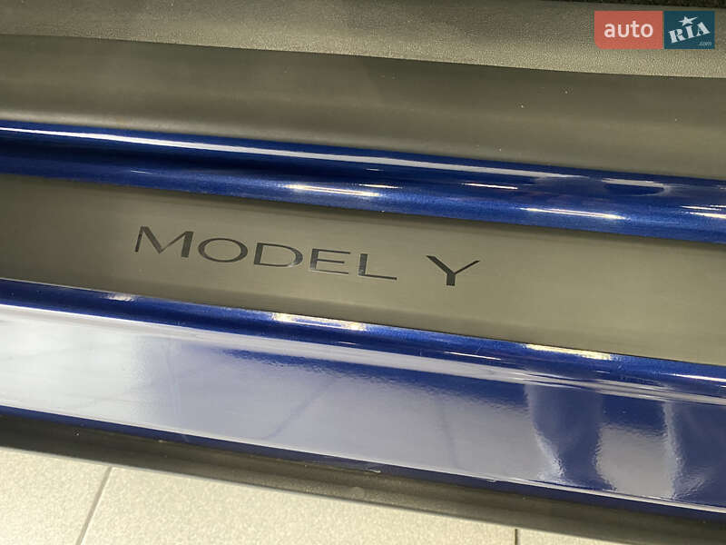 Внедорожник / Кроссовер Tesla Model Y 2024 в Киеве фото 8 Внедорожник / Кроссовер Tesla Model Y 2024 в Киеве