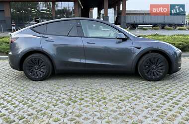 Внедорожник / Кроссовер Tesla Model Y 2023 в 