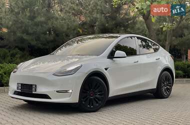 Внедорожник / Кроссовер Tesla Model Y 2023 в 