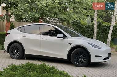 Внедорожник / Кроссовер Tesla Model Y 2023 в 