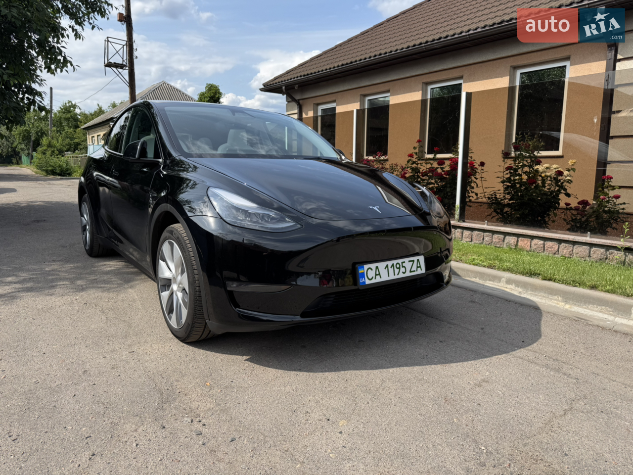 2023 Tesla Model Y - мініатюра 16