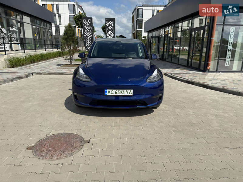 Позашляховик / Кросовер Tesla Model Y 2021 в Луцьку