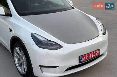 Внедорожник / Кроссовер Tesla Model Y 2023 в 