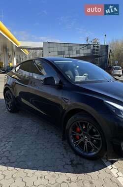 Внедорожник / Кроссовер Tesla Model Y 2023 в 
