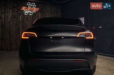 Внедорожник / Кроссовер Tesla Model Y 2023 в 