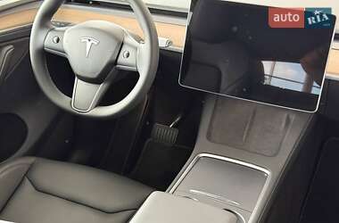 Внедорожник / Кроссовер Tesla Model Y 2023 в 